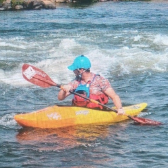 Meet your Posher, D - Picture 2 of 3